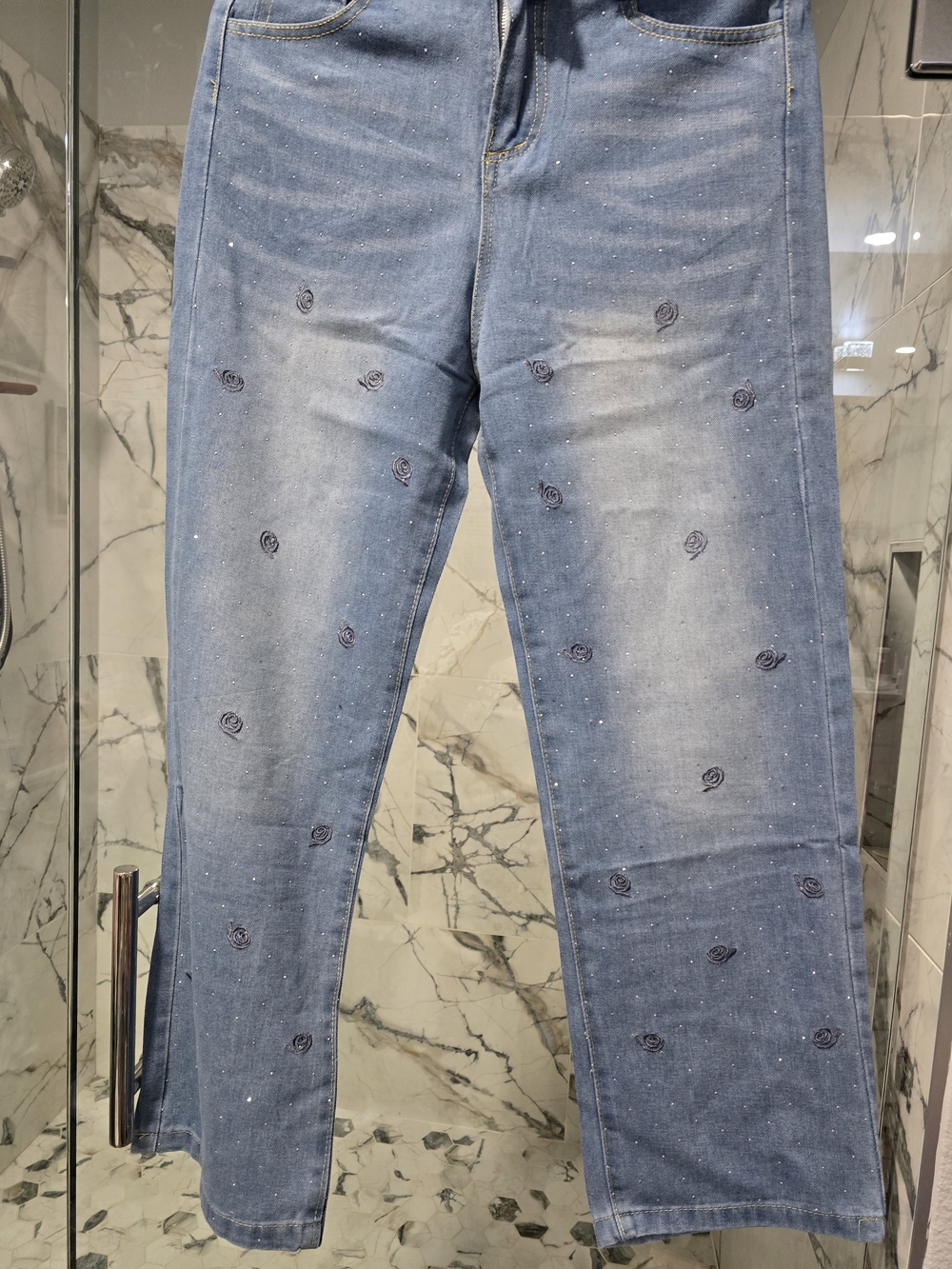 Women's Light Blue Embroidered Straight Jeans